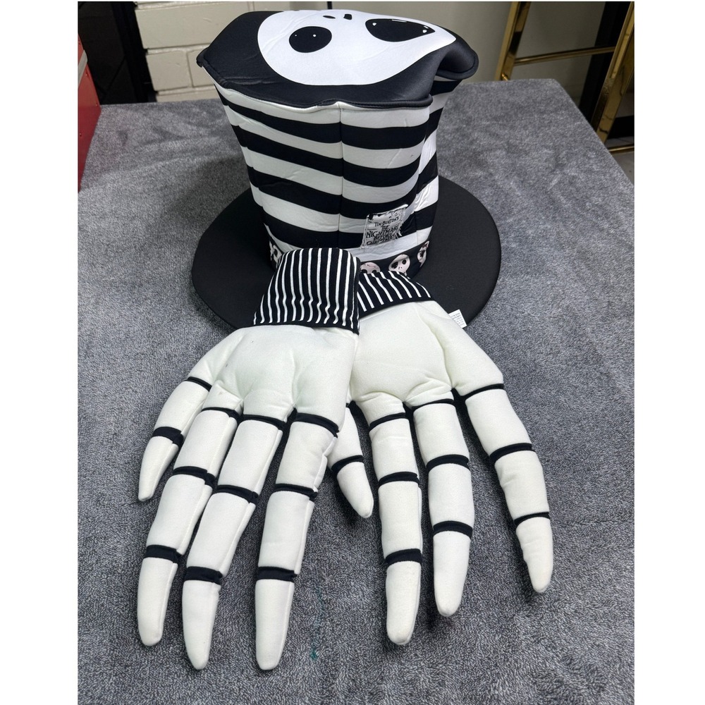 Disney Parks Nightmare Before Christmas Jack Skellington Hat & Gloves Set Adult